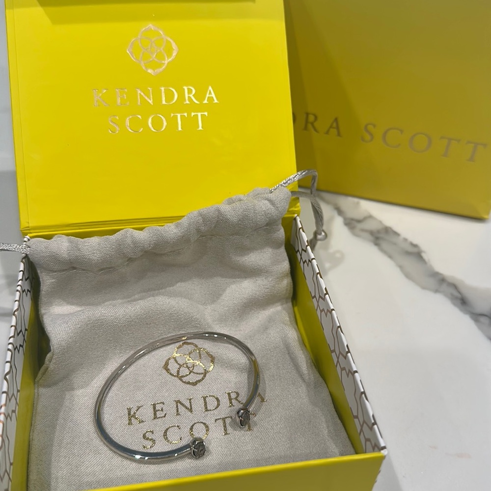Kendra Scott cuff